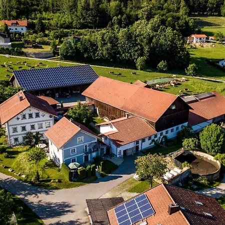 Apartment Ferienbauernhof Rosenberger Hauzenberg
